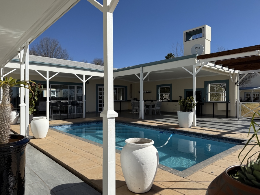 4 Bedroom Property for Sale in Sasolburg Rural Free State